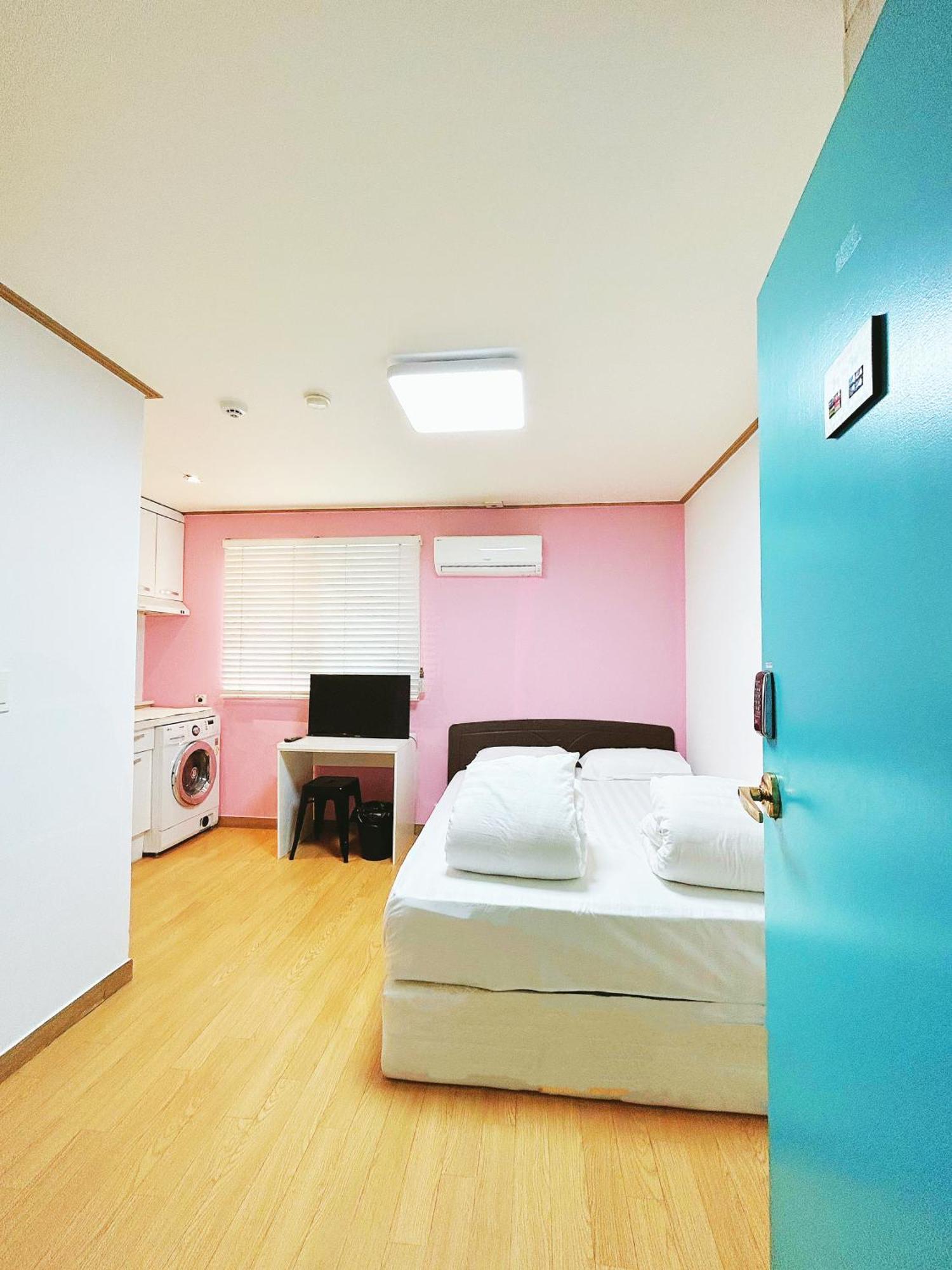 Sarang Guesthouse Dongdaemun Seoul Luaran gambar
